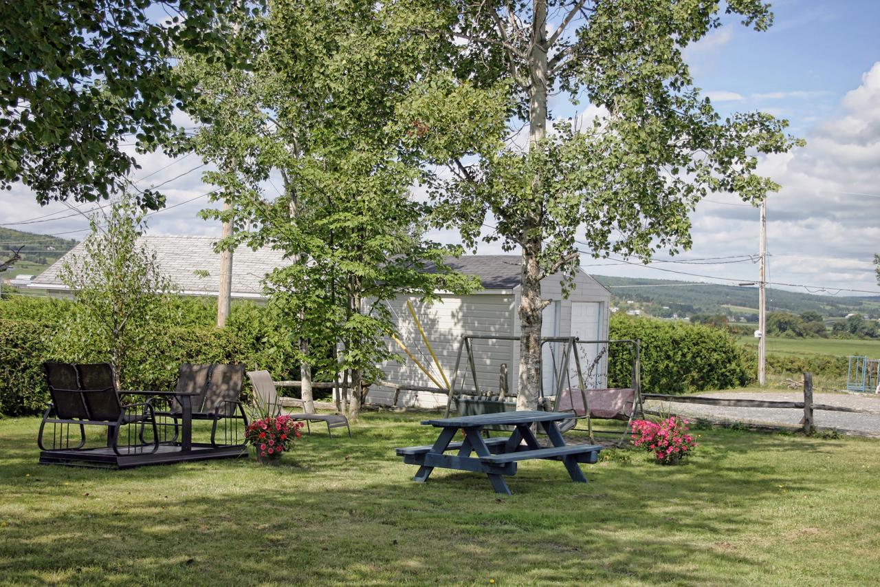 Motel Bellevue Saint-Joseph-de-Beauce Екстериор снимка