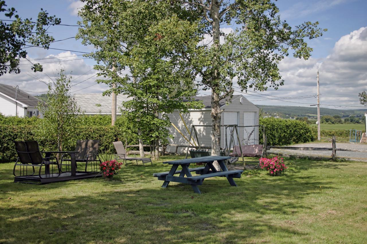 Motel Bellevue Saint-Joseph-de-Beauce Екстериор снимка